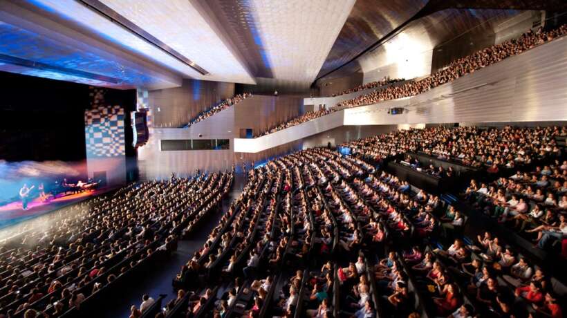 galeria_FOTO-AUDITORIO-ALTA-AVNESA-MARTIN-A